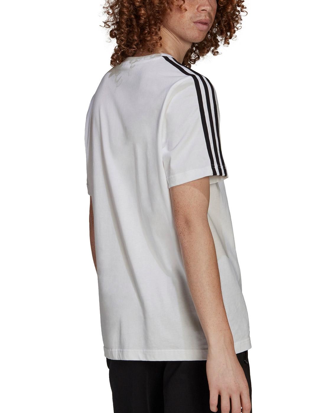 Camiseta Adidas Graphics United Blanco