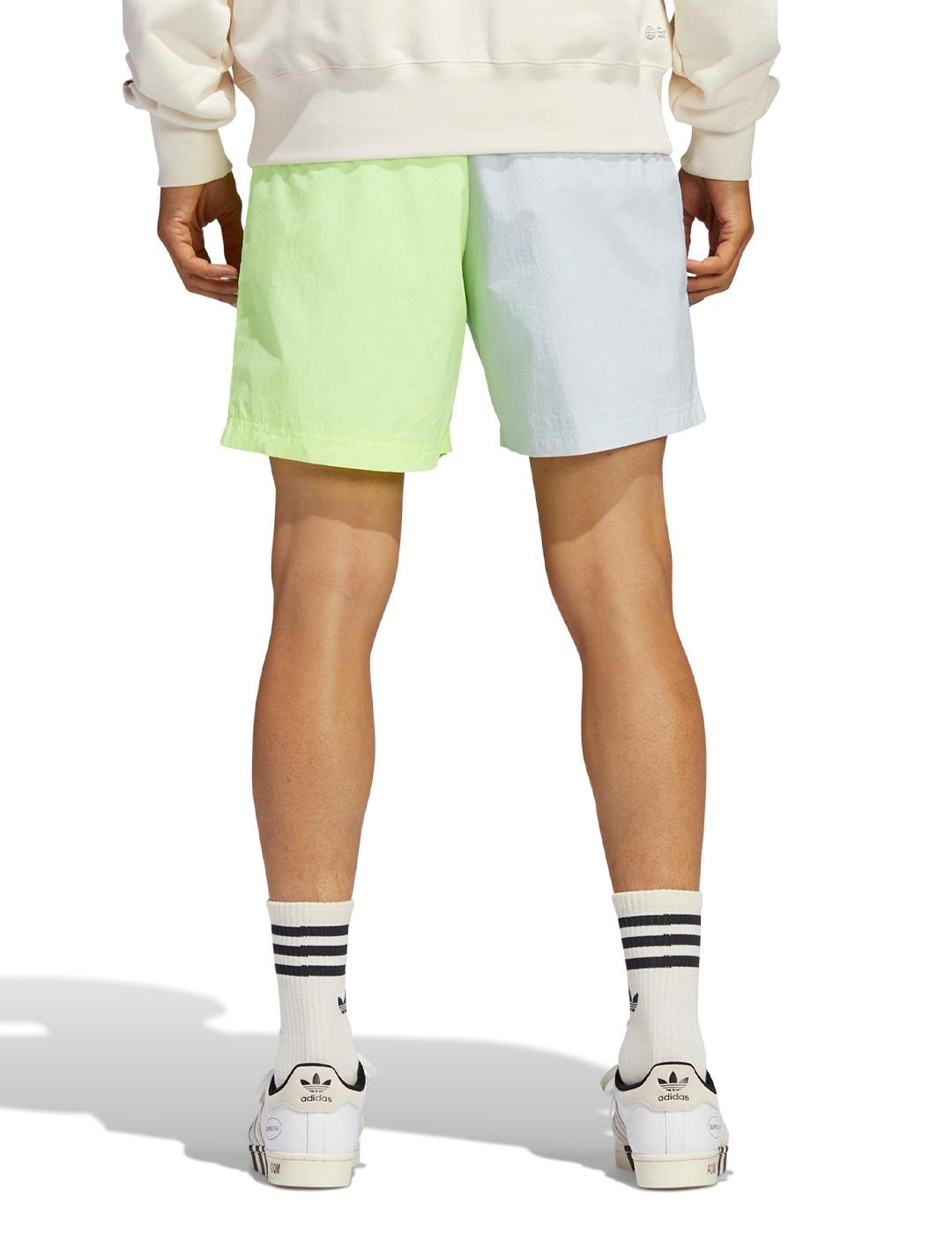 Pantalón corto Adidas Blocked Woven