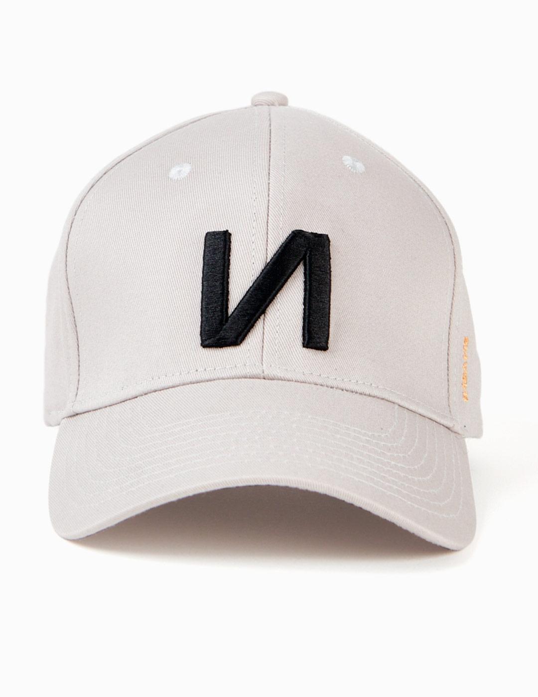 Gorra Insane Gris Logo N Negro