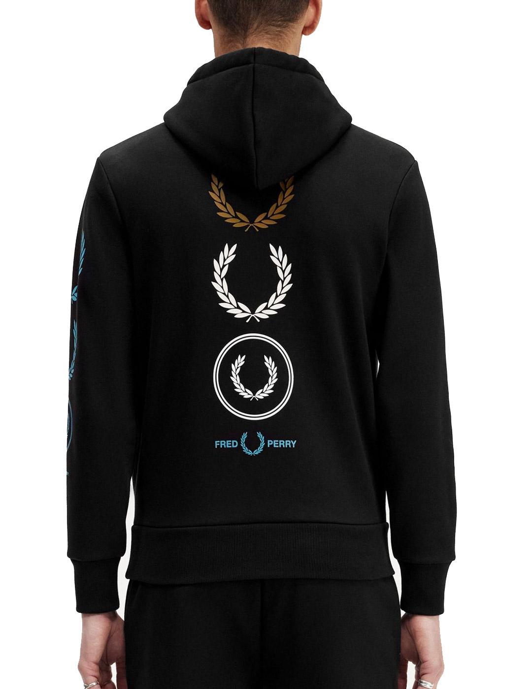 Sudadera Fred Perry con capucha y logotipo gráfico