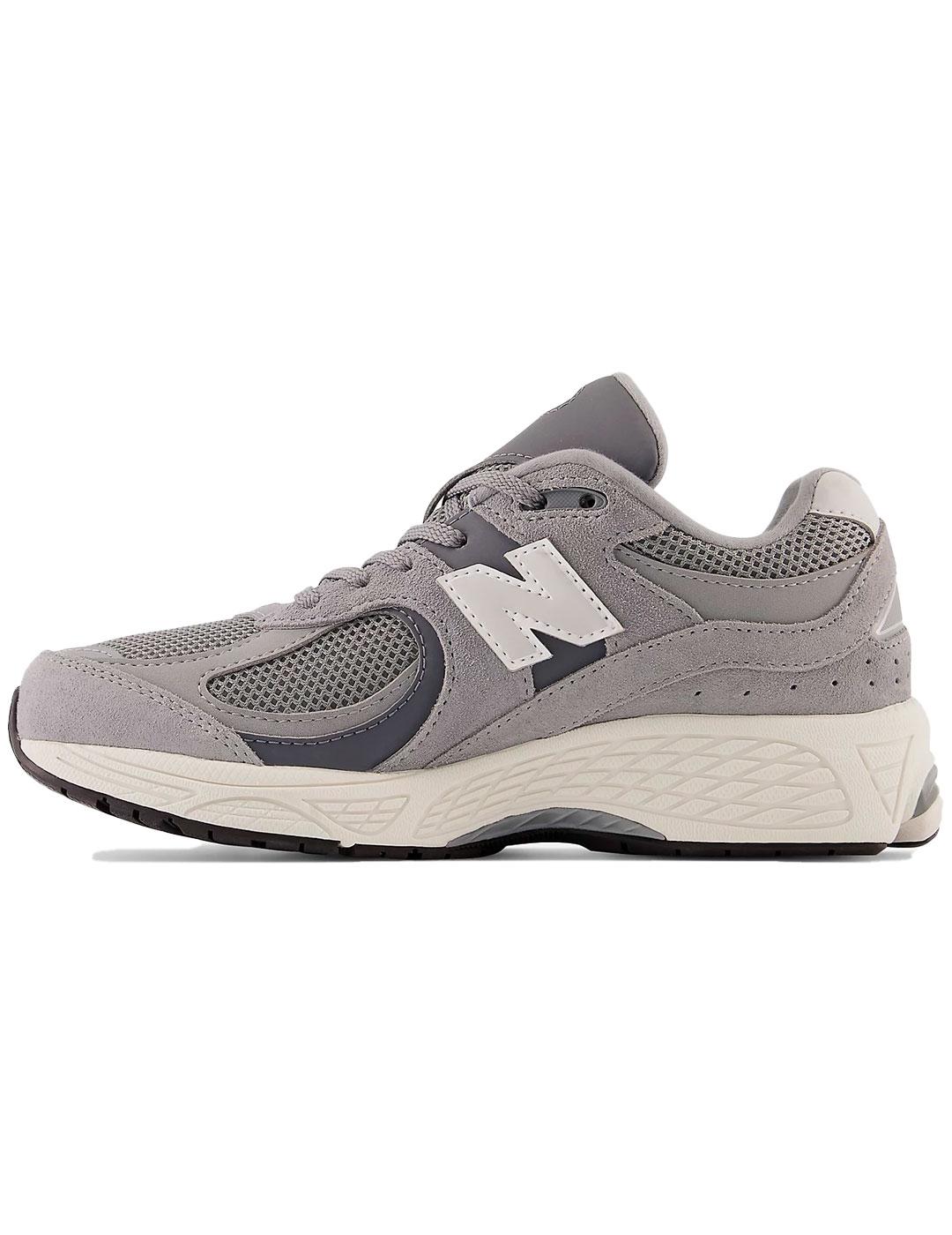 Zapatillas New Balance 2002 Gris