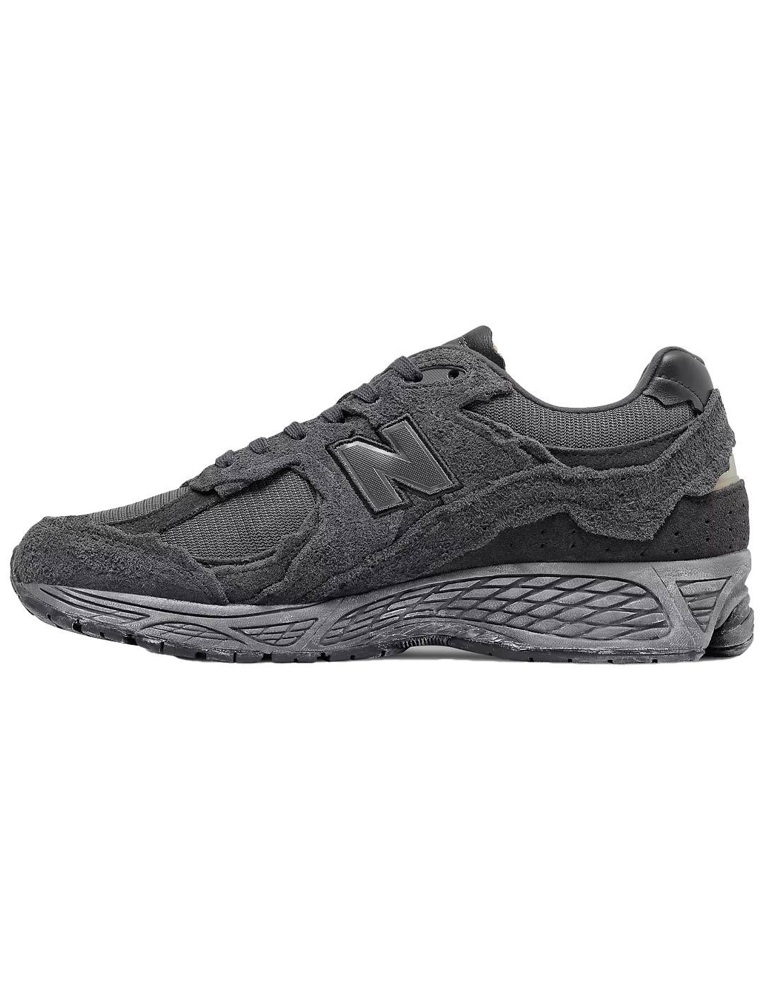 Zapatillas New Balance 2002R Protection Pack Gris